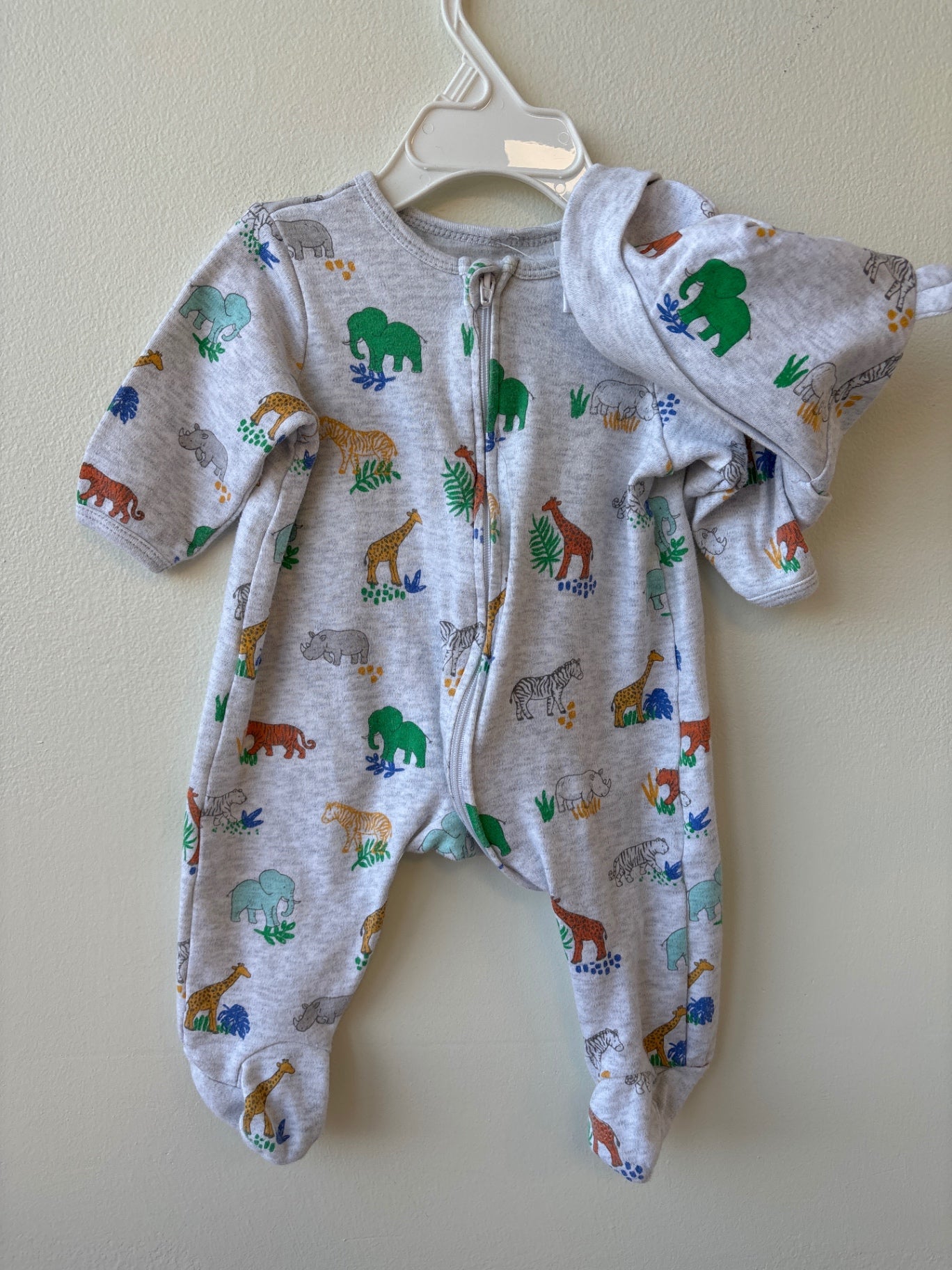 Little Me | 3 - 6 Months | Onesie - Gray - Zoo Animals