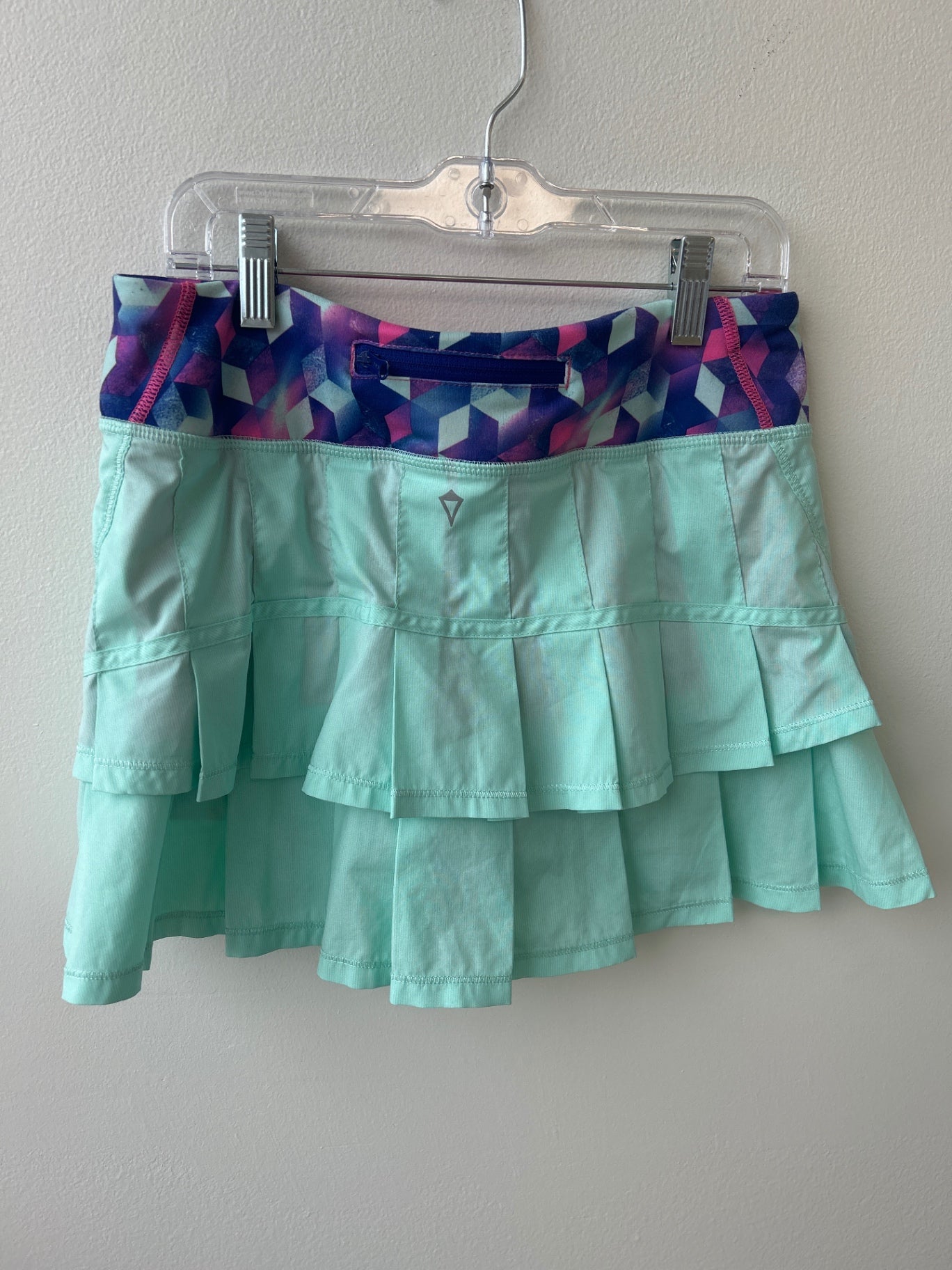 iviva | 14 | Skort - Green - w/ ruffles