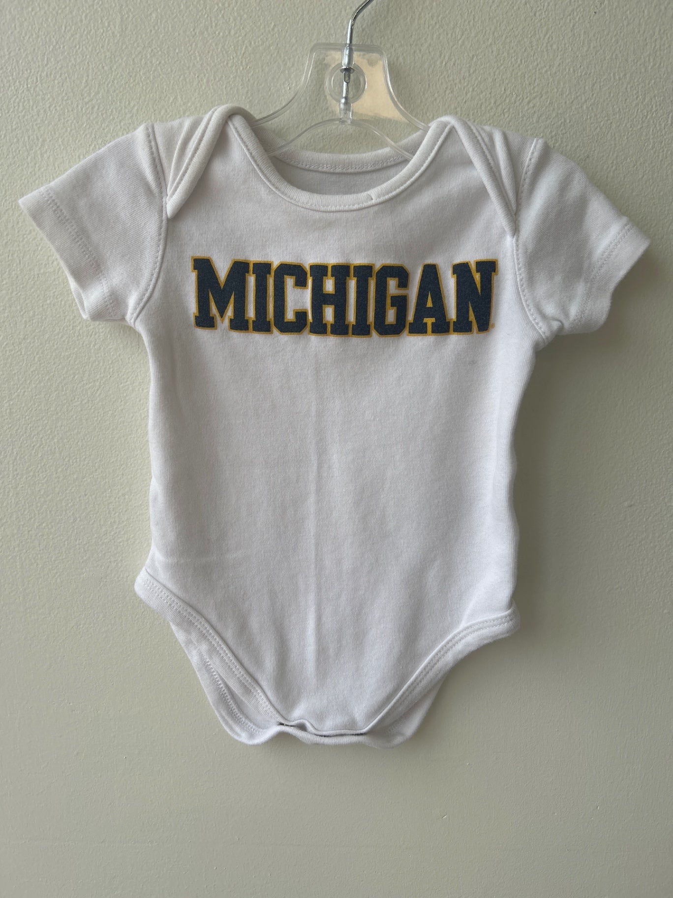 Gen 2 | 6 - 9 Months | Onesie - White - Michigan
