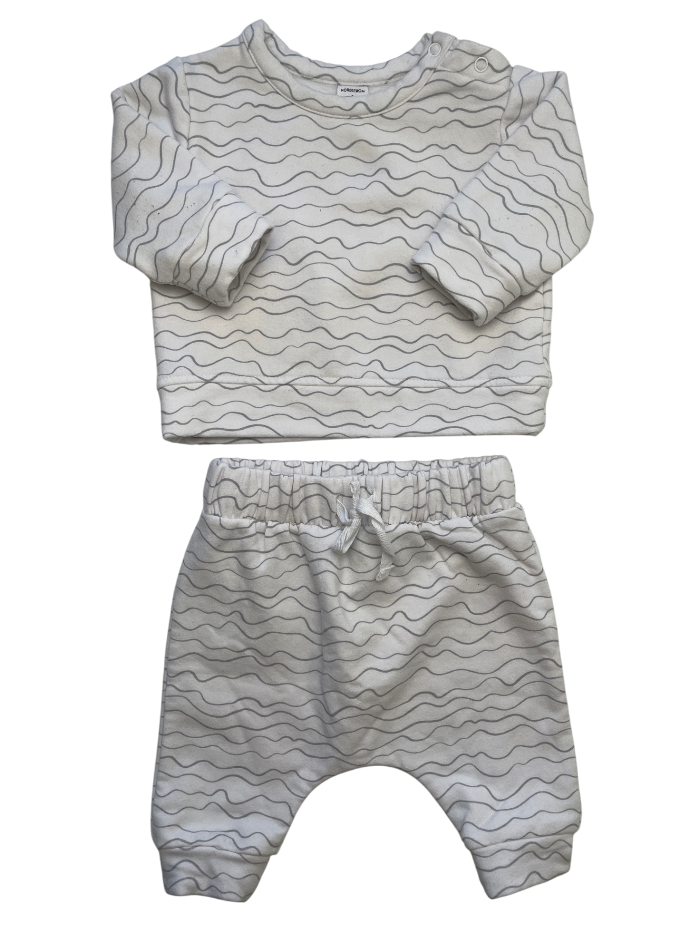 Nordstrom 2 Piece Ensemble - White Wavy Stripes | size 3 Months