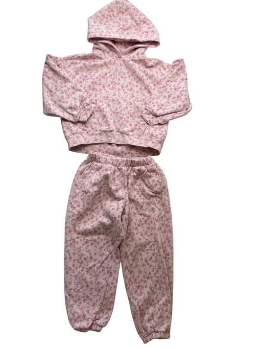 Gap 2 Piece Ensemble - Pink LoveShackFancy Floral Logo Sweatshirt + Joggers | size 6/7
