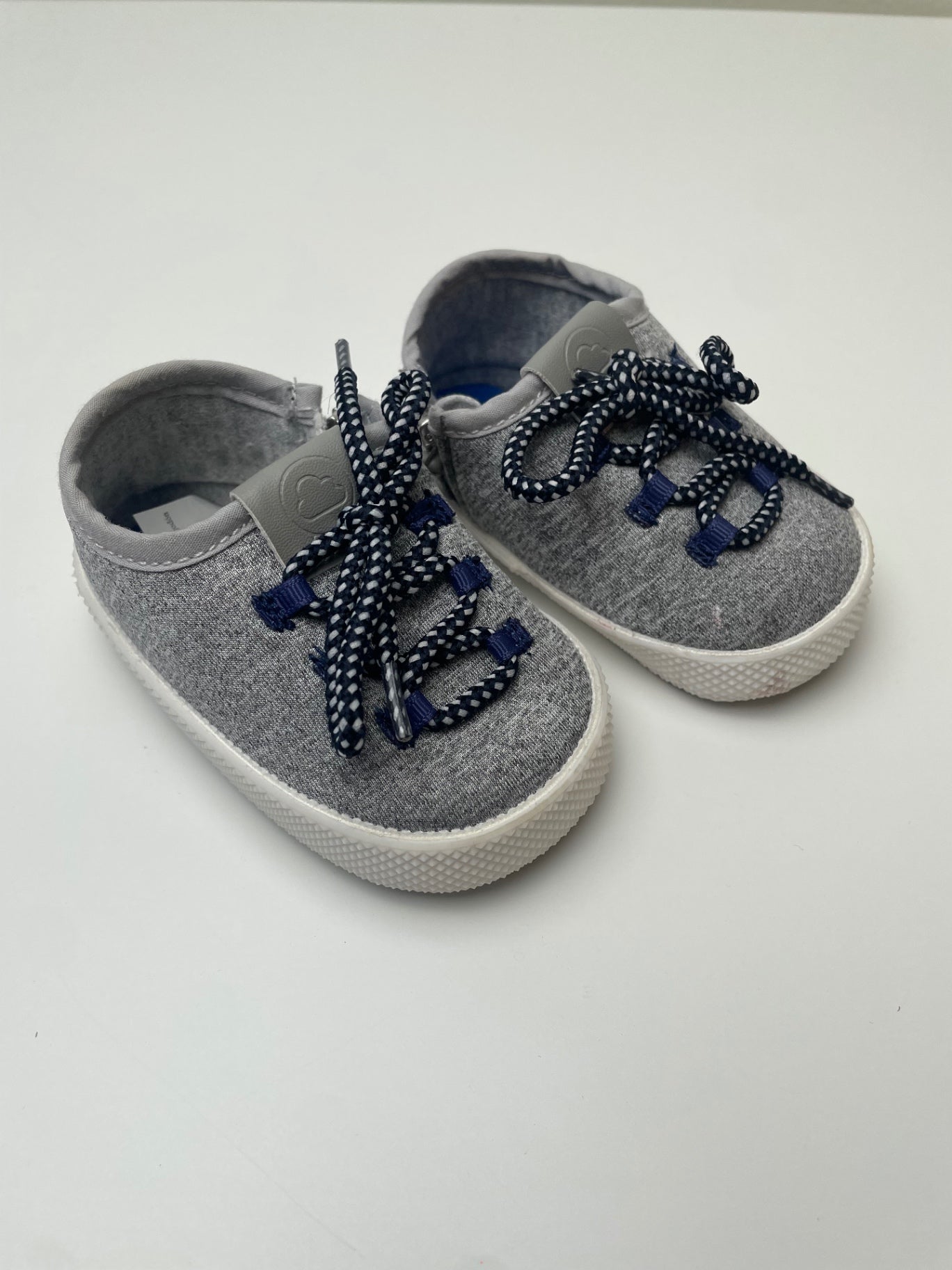 Mayoral Shoes - Gray Sneaker Crib Shoe | size shoe 2