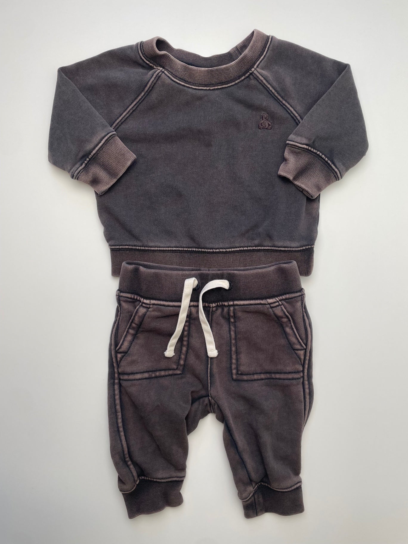 Baby Gap 2 Piece Ensemble - Brown Crewneck+ Joggers | size 3 - 6 Months