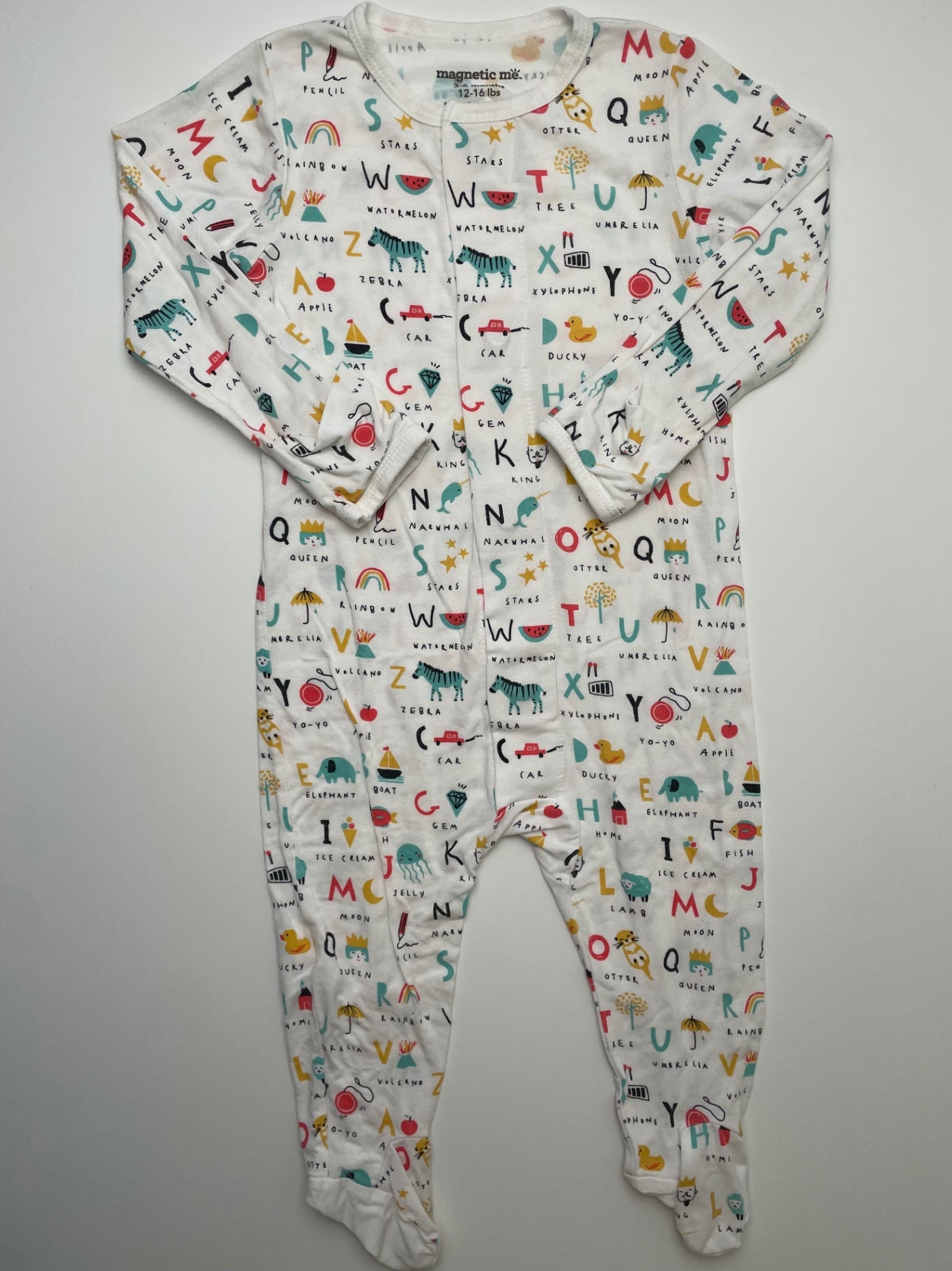 Magnetic Me Onesie - White Alphabet Pattern | size 3 - 6 Months