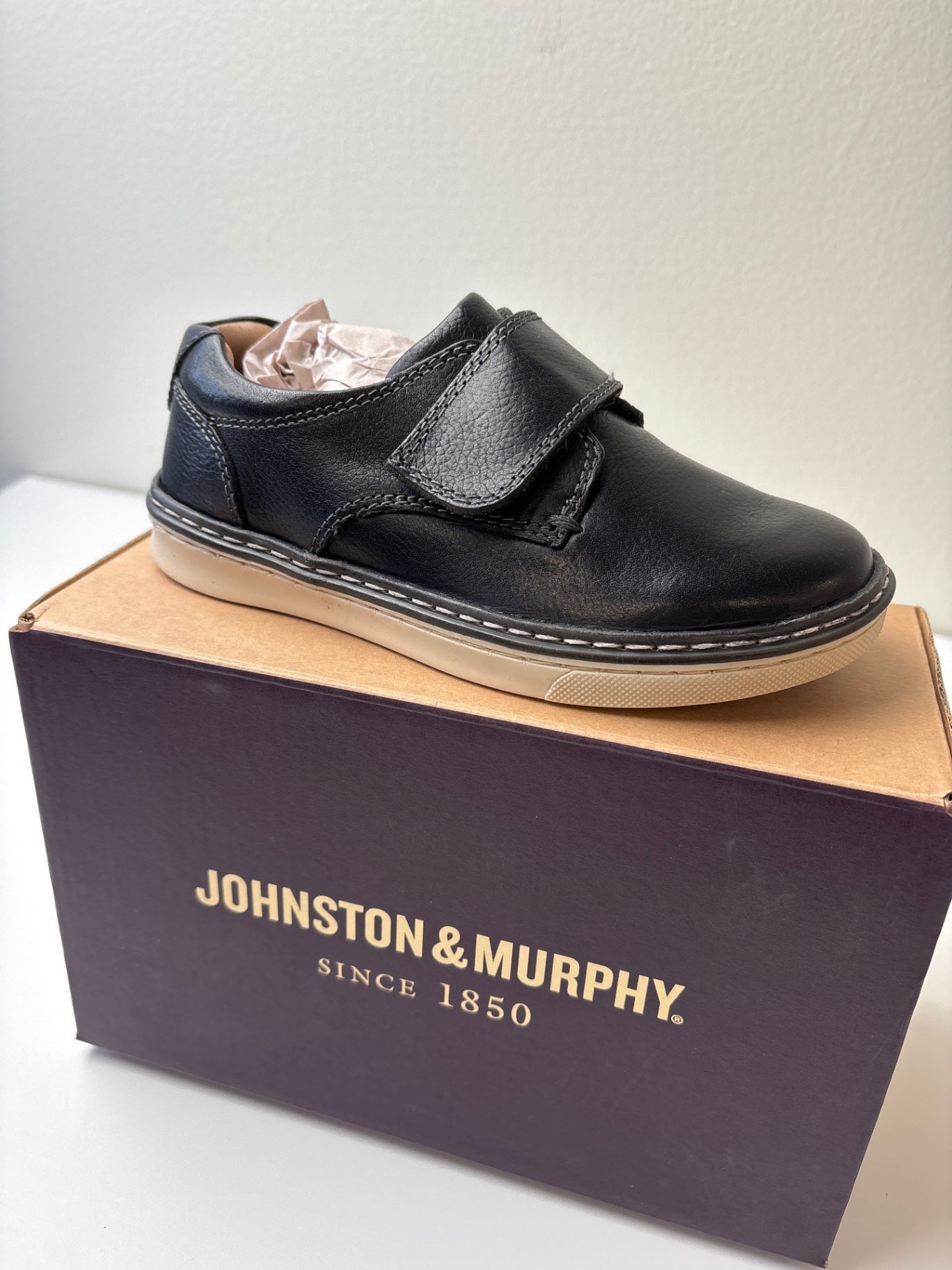 Johnston & Murphy Shoes - Black Mcguffey Leather Slip-On Sneaker | size Shoe 7
