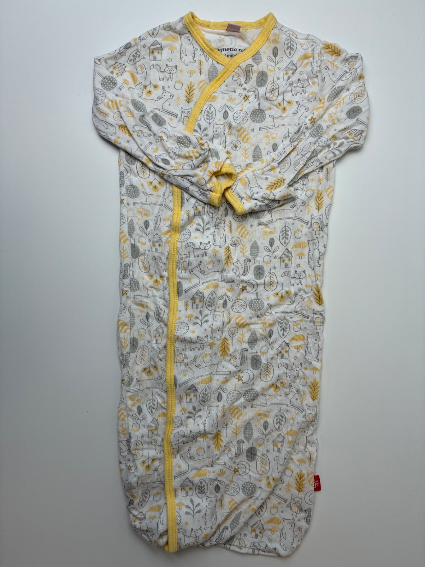 Magnetic Me Onesie - White Forest Pattern Gown | size 0 - 3 Months