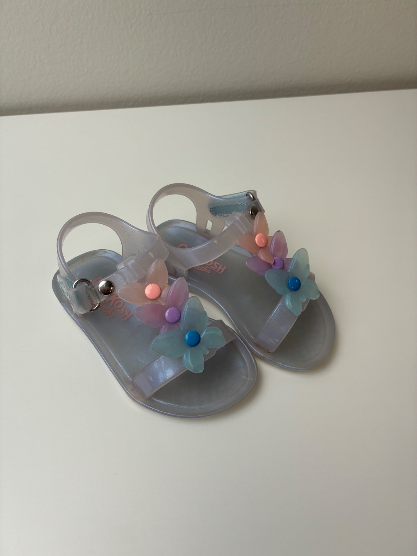 Oshkosh B'Gosh Shoes - Multicolor Iridescent Jelly Sandal | size Shoe 5