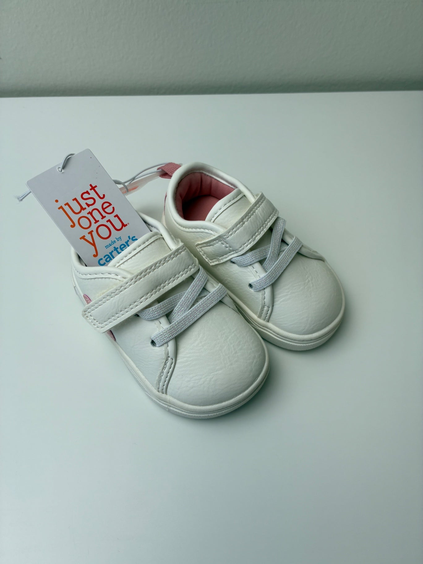 Carter's Shoes - White Velcro Sneaker | size Shoe 4