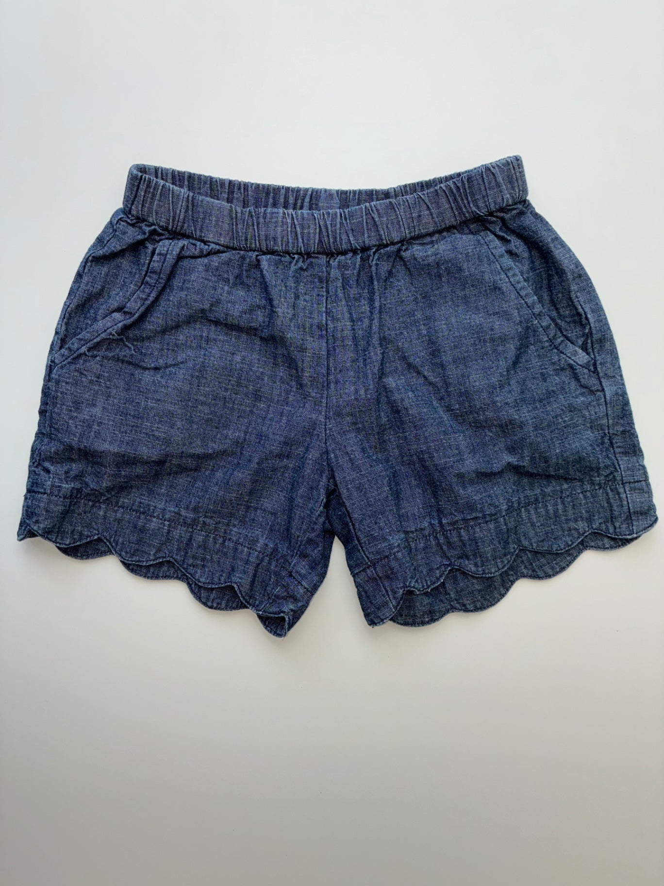 Hanna Andersson Shorts - Blue Chambray Scalloped Hem | size 8