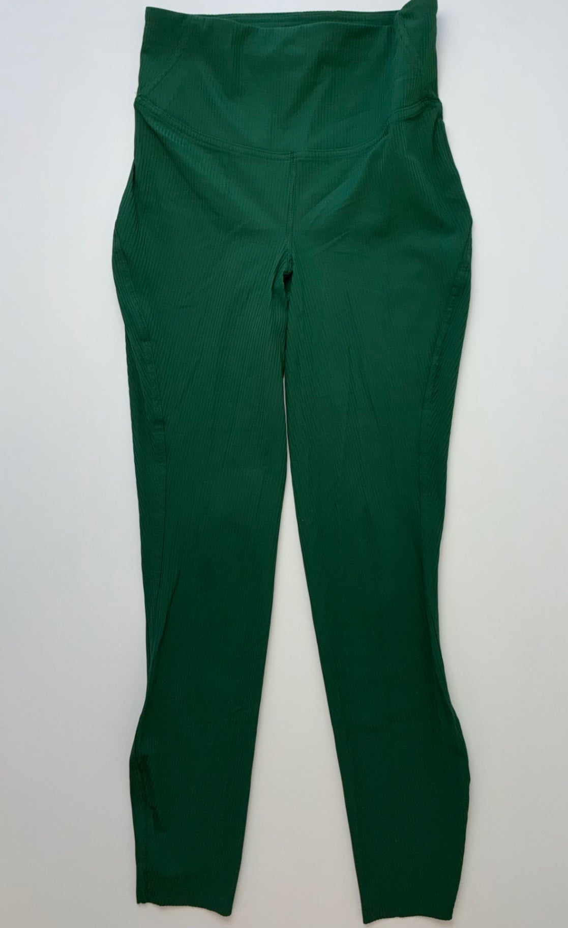 Lululemon Leggings - Green Ribbed (Adult Size 4) | size Women's 4