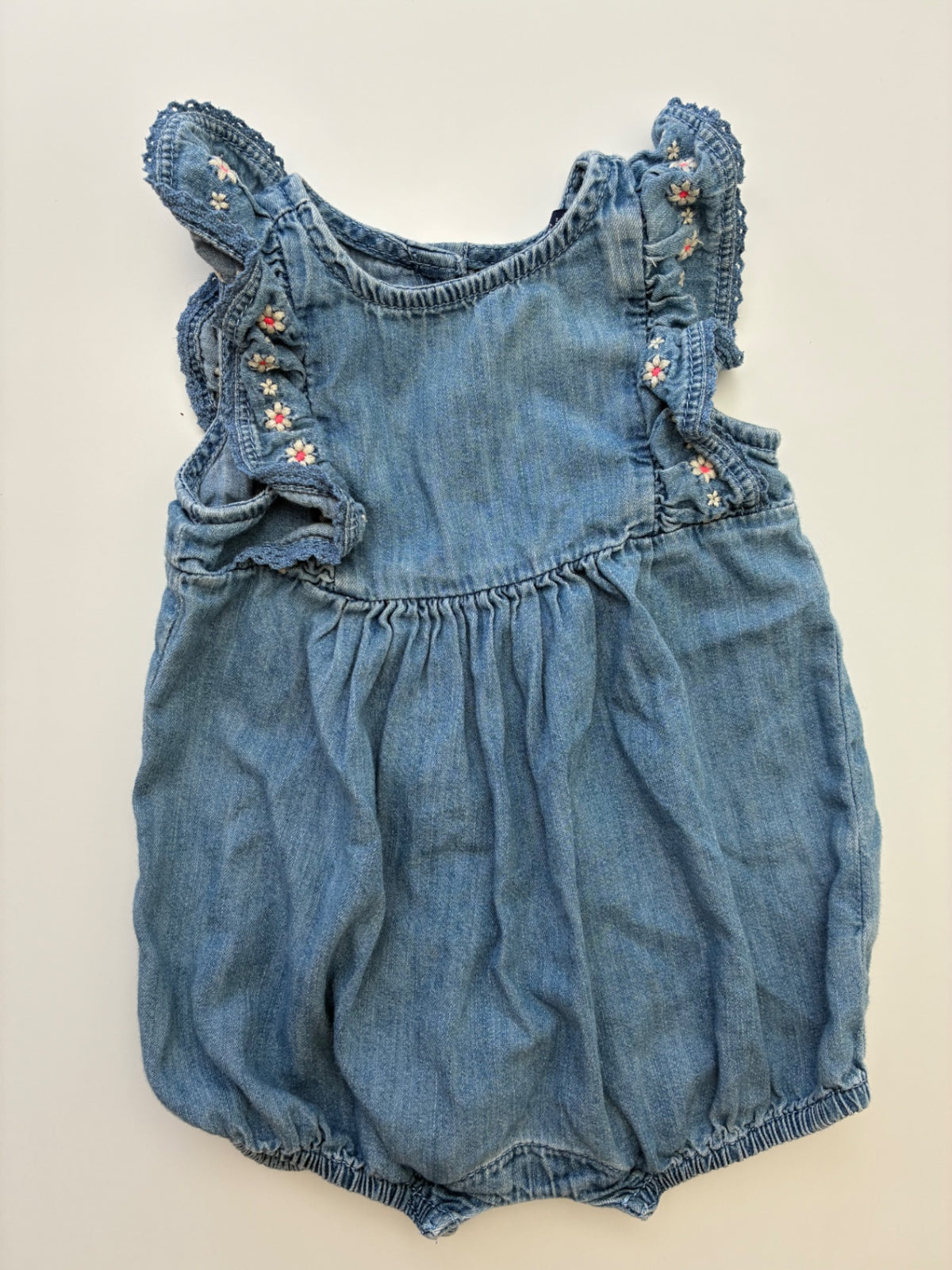 Baby Gap Onesie - Blue Chambray Bubble | size 3 - 6 Months