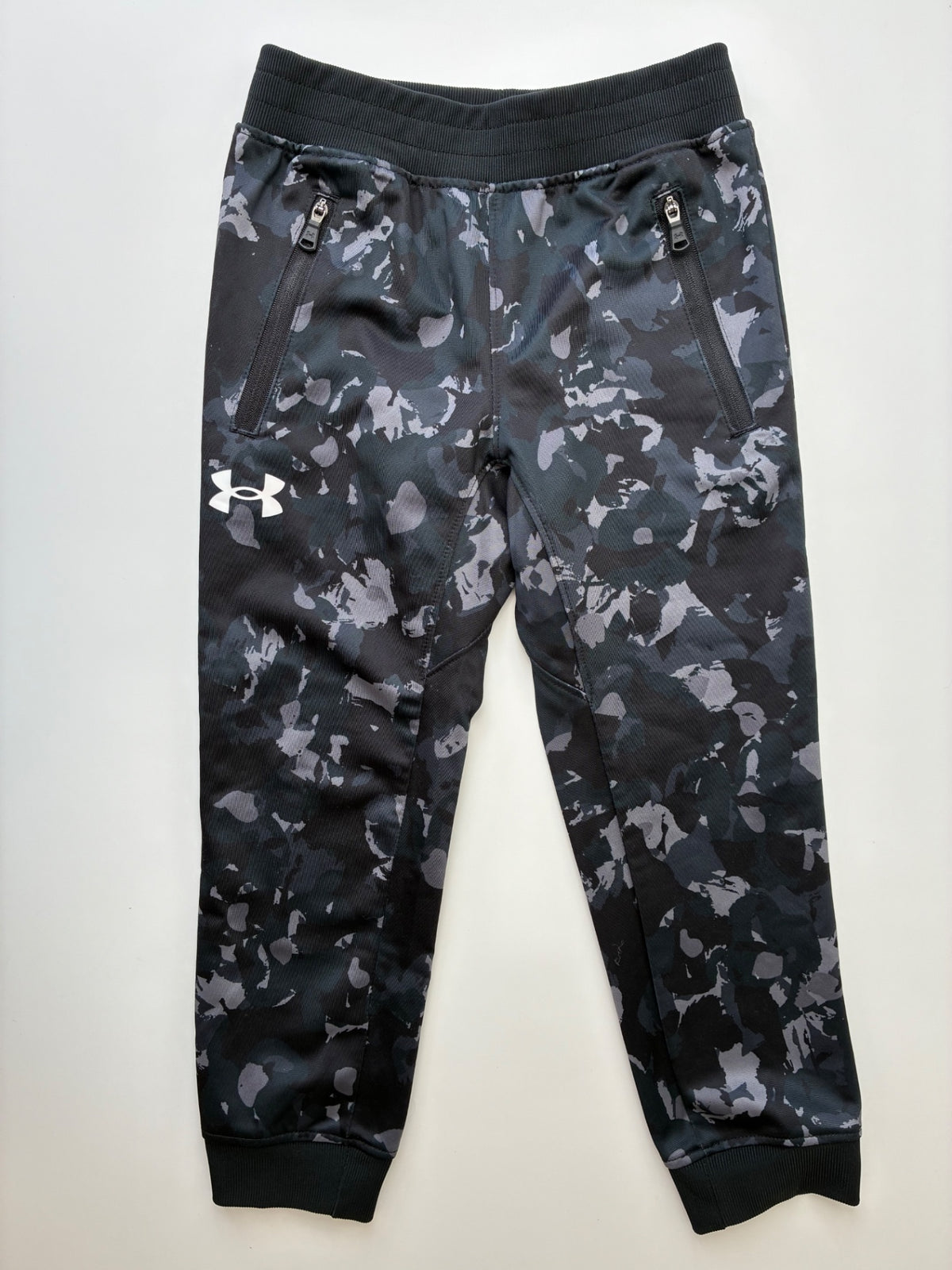 Under Armour Sweatpants - Black Camouflage Joggers | size 4T