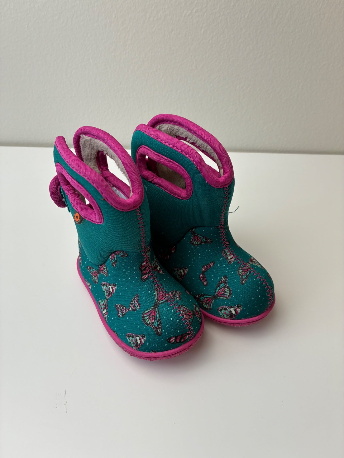 Bogs Shoes - Green Butterfly Insulated Boots | size Shoe 4
