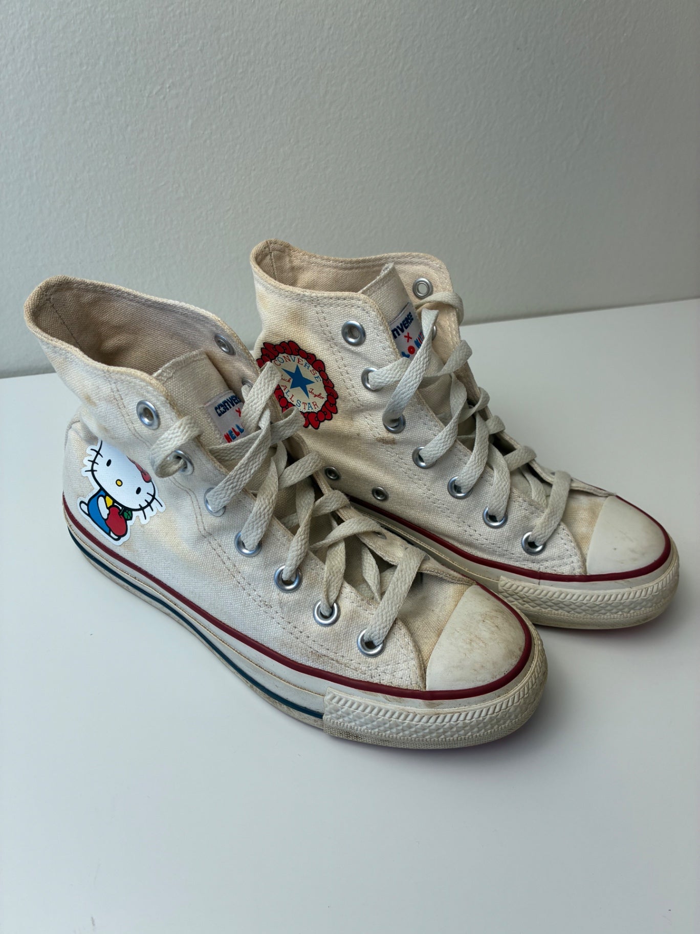 Converse Shoes - White Hello Kitty Canvas Sneaker | size Shoe 3