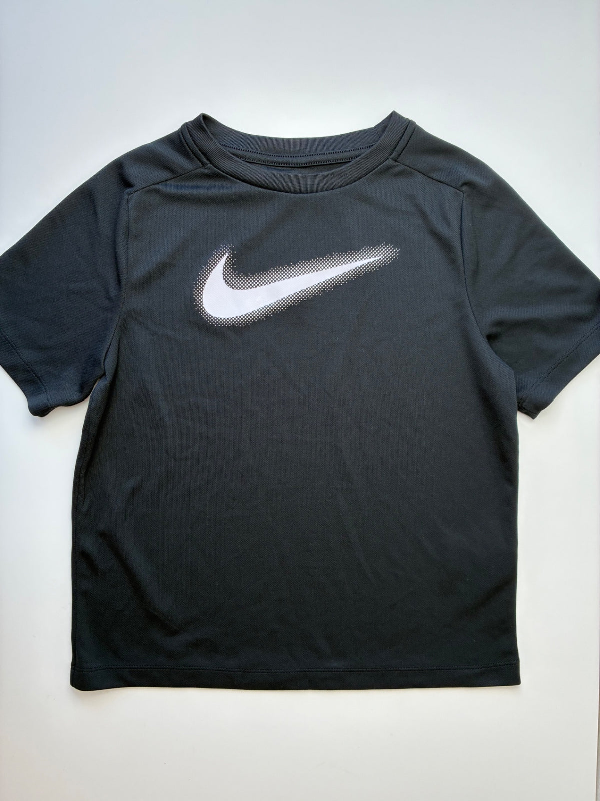 Nike T-Shirt - Black Logo Graphic | size 10/12