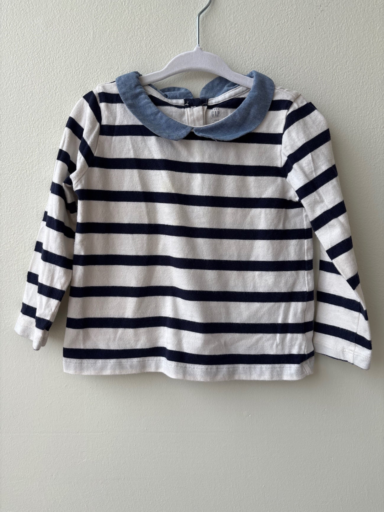 BabyGap | 2T | Top - Multicolor - peter pan collar
