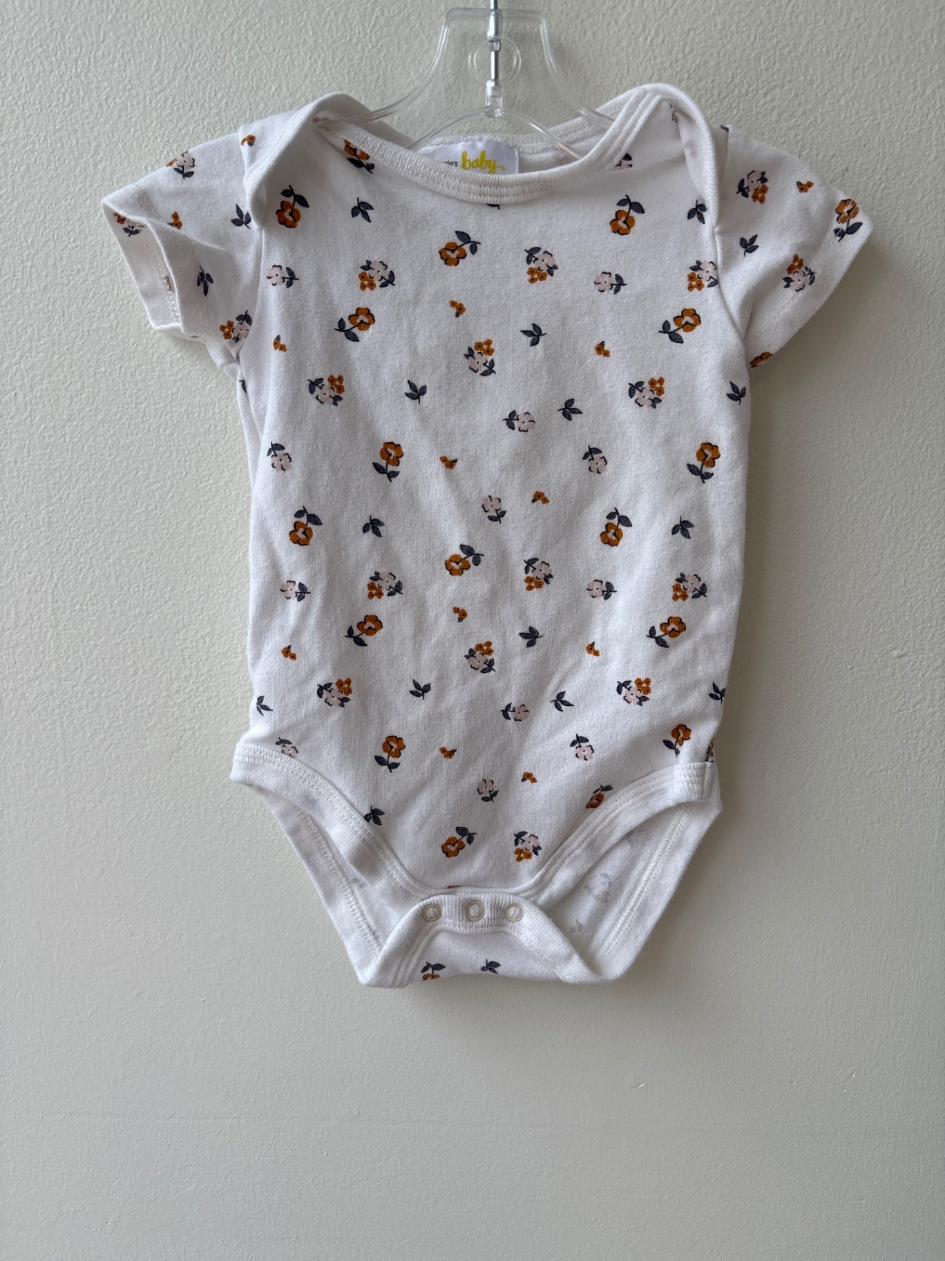 bloomingdale's | 6 Months | Bodysuit - White Floral