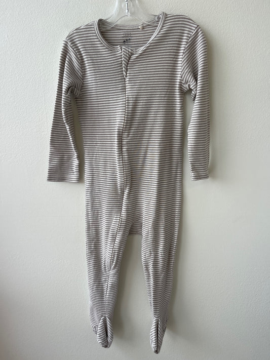Egg New York | 24 Months | Onesie - Gray -