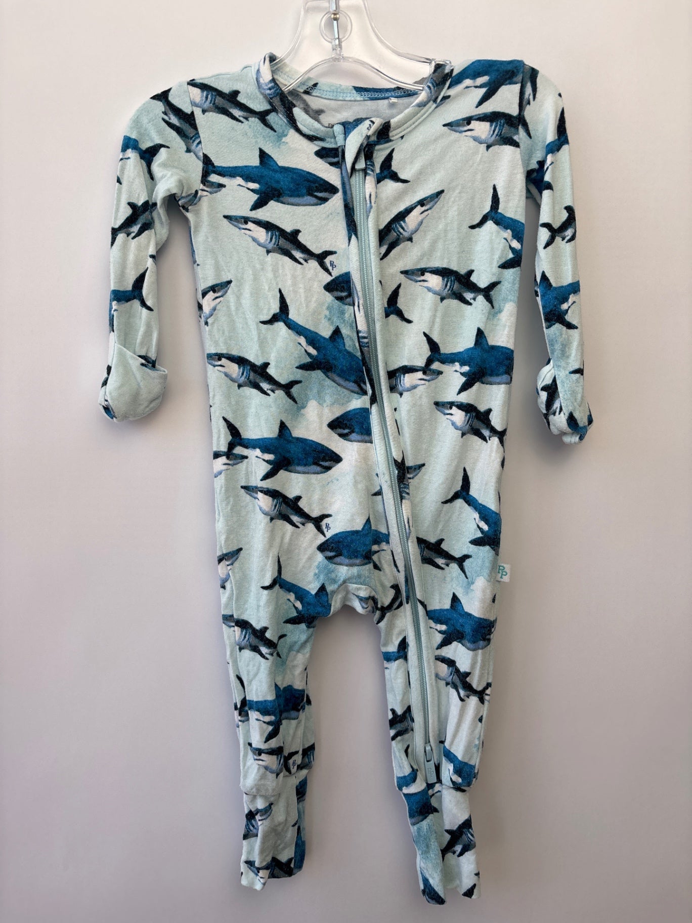 Posh Peanut Onesie - Blue Sharks | size 0 - 3 Months