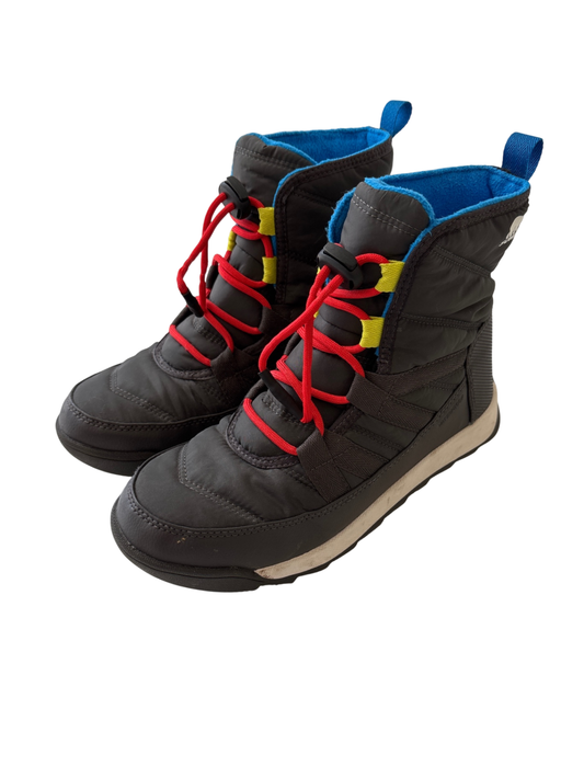 Sorel | 5 | Black Snow Boots