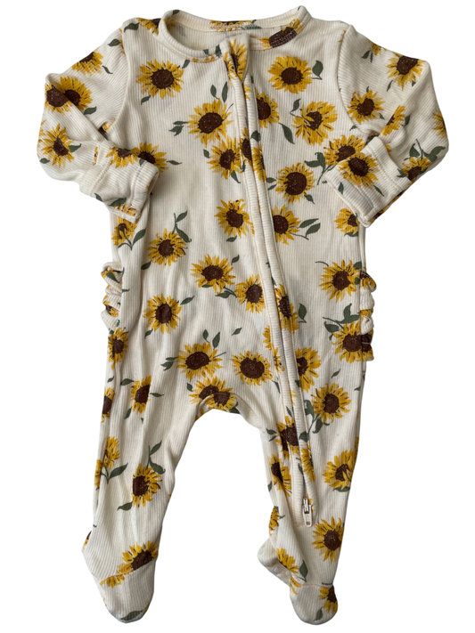 Angel Dear Onesie - Cream Sunflower Ruffle | size 0 - 3 Months