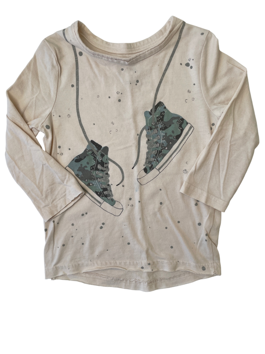 art class Long Sleeve T-Shirt - Cream Sneaker Graphic | size 18 Months