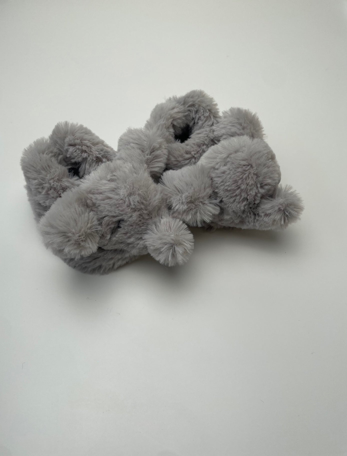 Tucker + Tate Shoes - Gray Fuzzy Elephant Slippers | size 0 - 6 Months