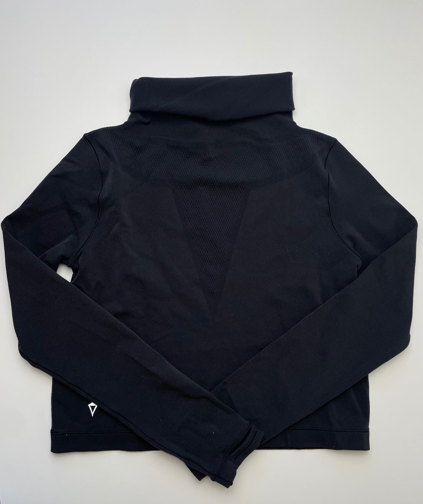 Ivivva Long Sleeve T-Shirt - Black Cropped Turtleneck Athletic | size 14/16