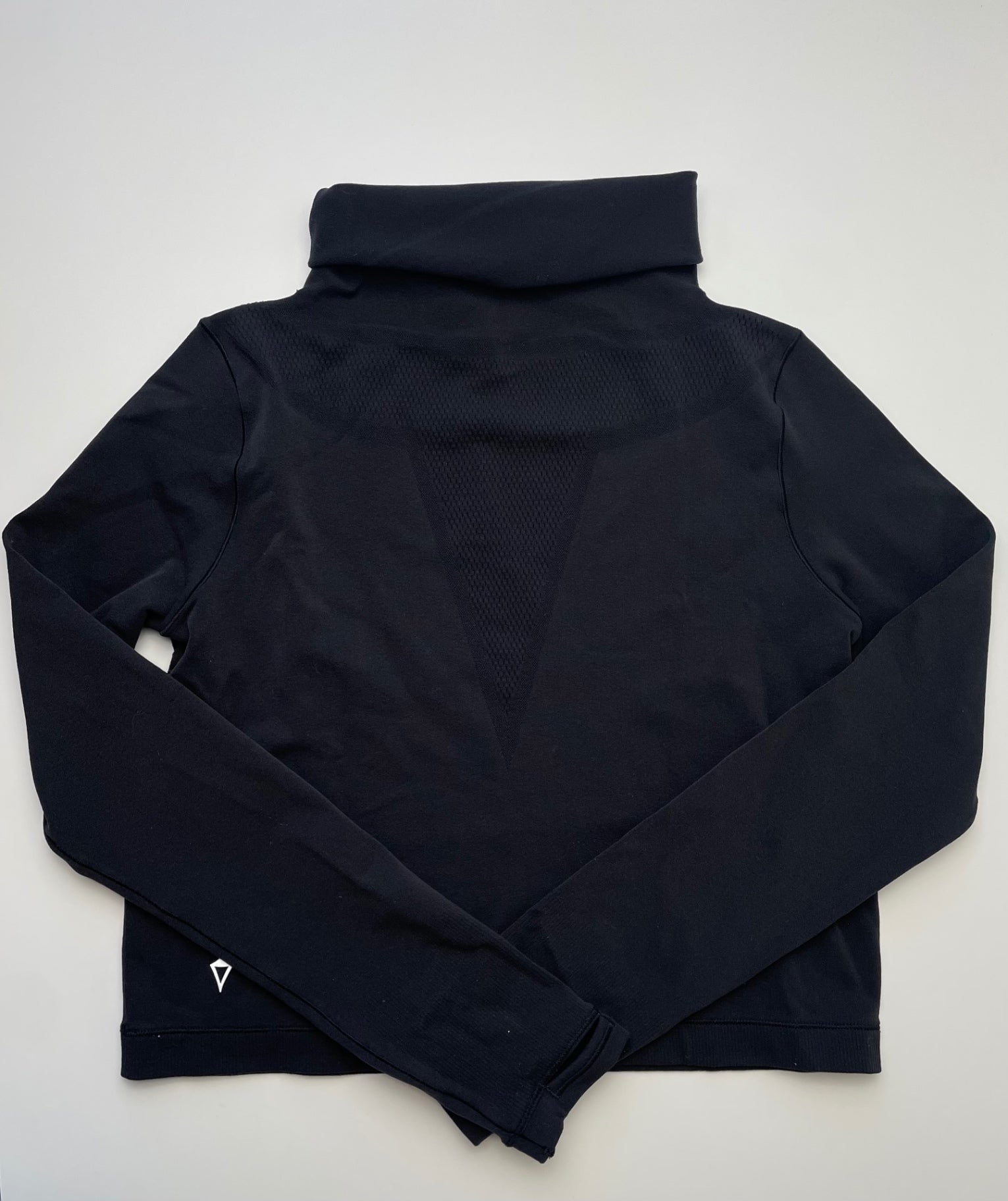 Ivivva Long Sleeve T-Shirt - Black Cropped Turtleneck Athletic | size 14/16