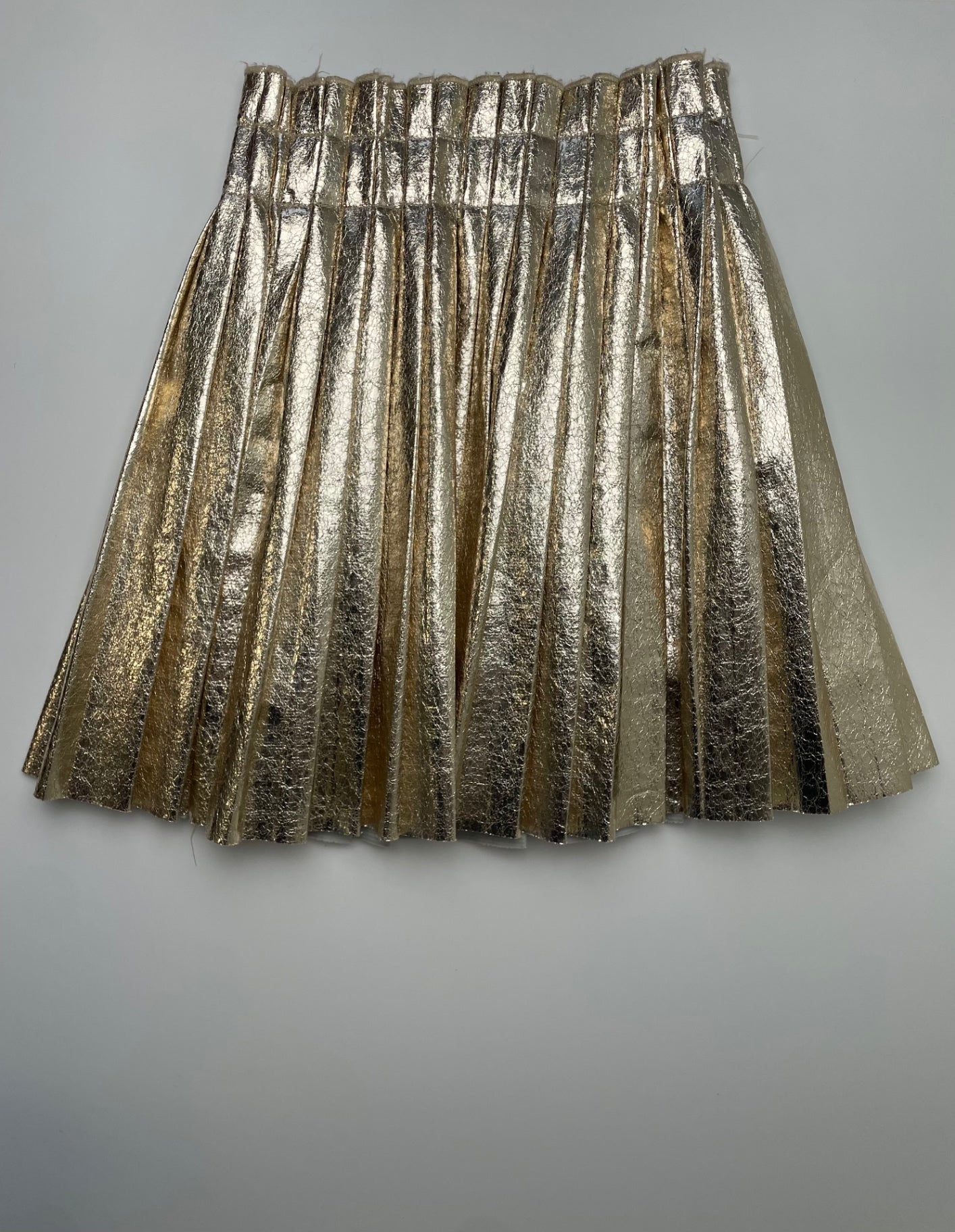 Lola & The Boys Skirt - Gold Metallic Pleated | size 10