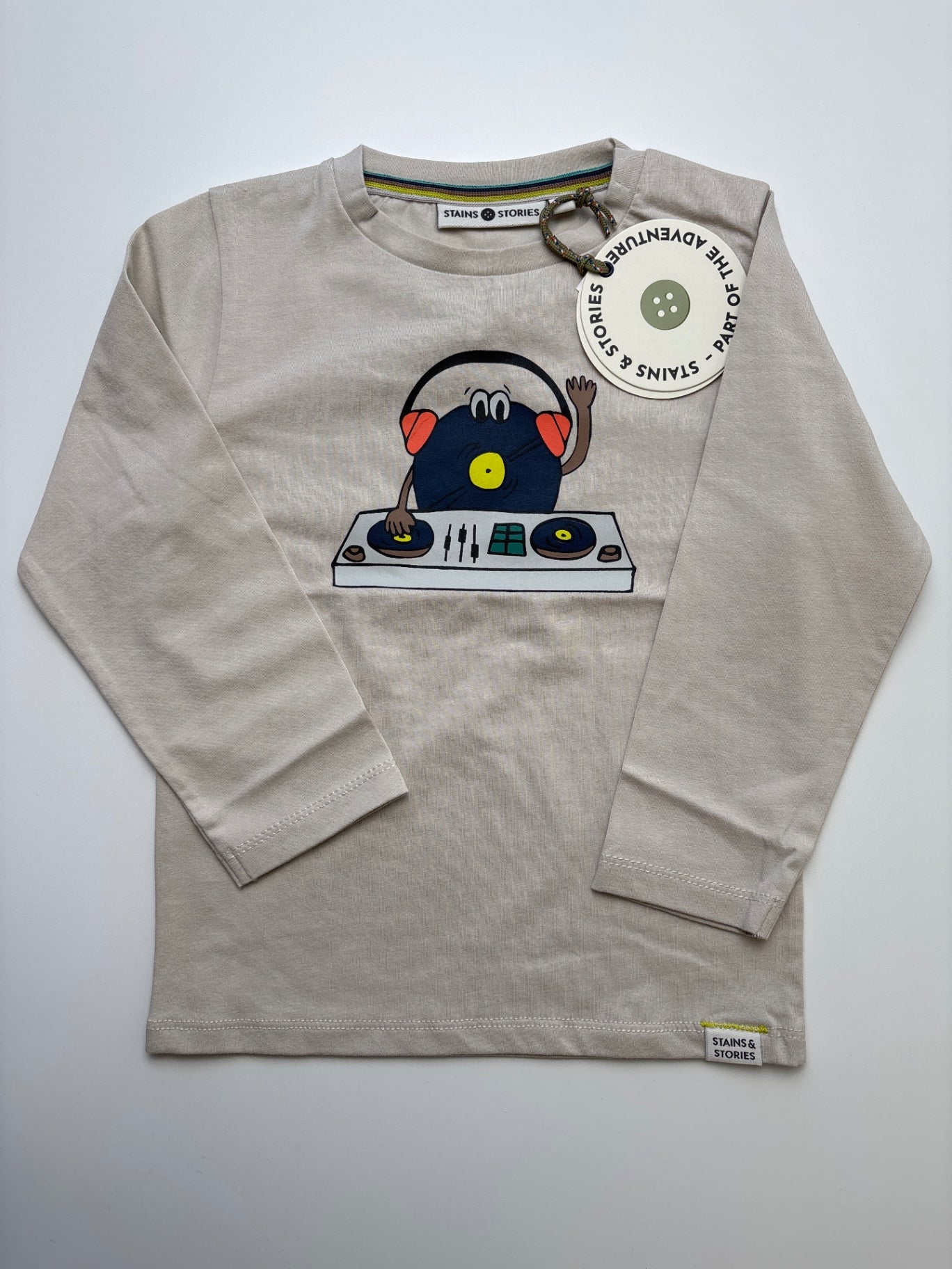 Stains & Stories Long Sleeve T-Shirt - Tan DJ Graphic | size 2T