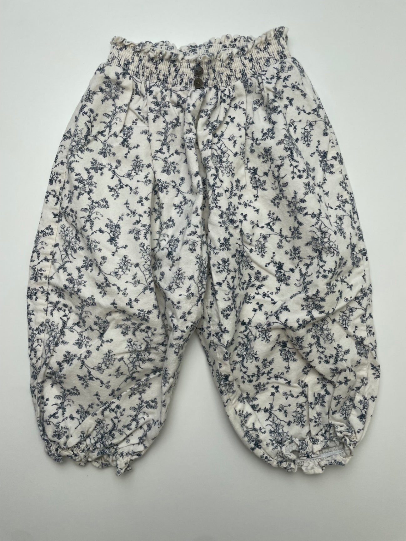 Louisiella Pants - Cream Floral 100% Cotton | size 18 Months