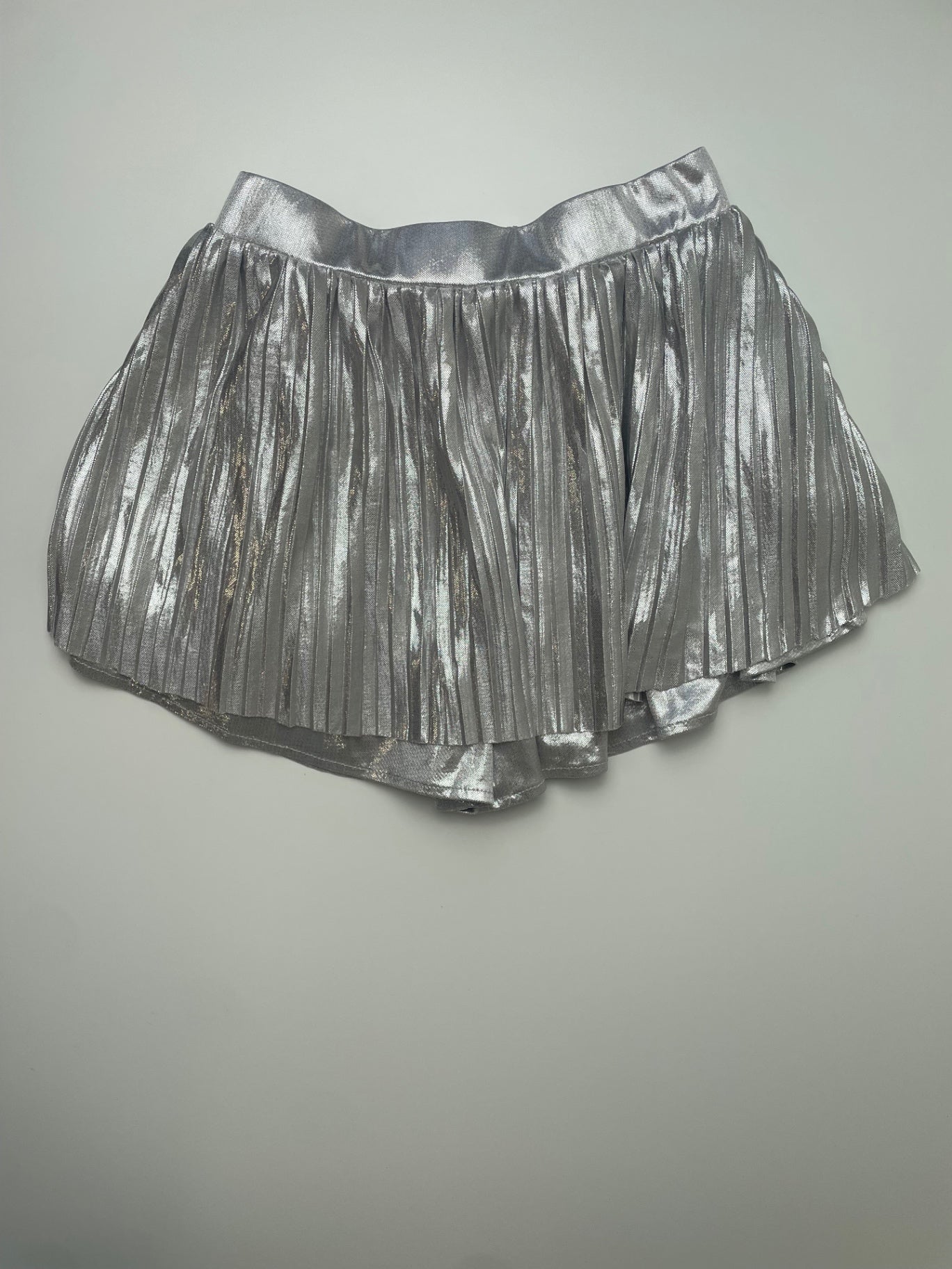 Mia New York Skirt - Silver Metallic Pleated | size 7