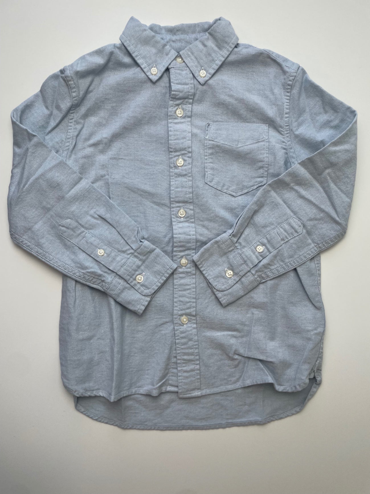 Gap Kids Shirt - Blue Solid Button Down | size 6/7