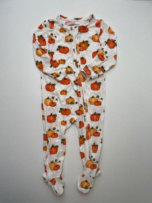 Angel Dear Onesie - White Pumpkins | size 6 - 9 Months