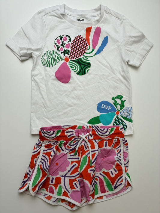 Diane Von Furstenberg x Target 2 Piece Ensemble - White Graphic T-Shirt + Floral Shorts | size 4T/5T
