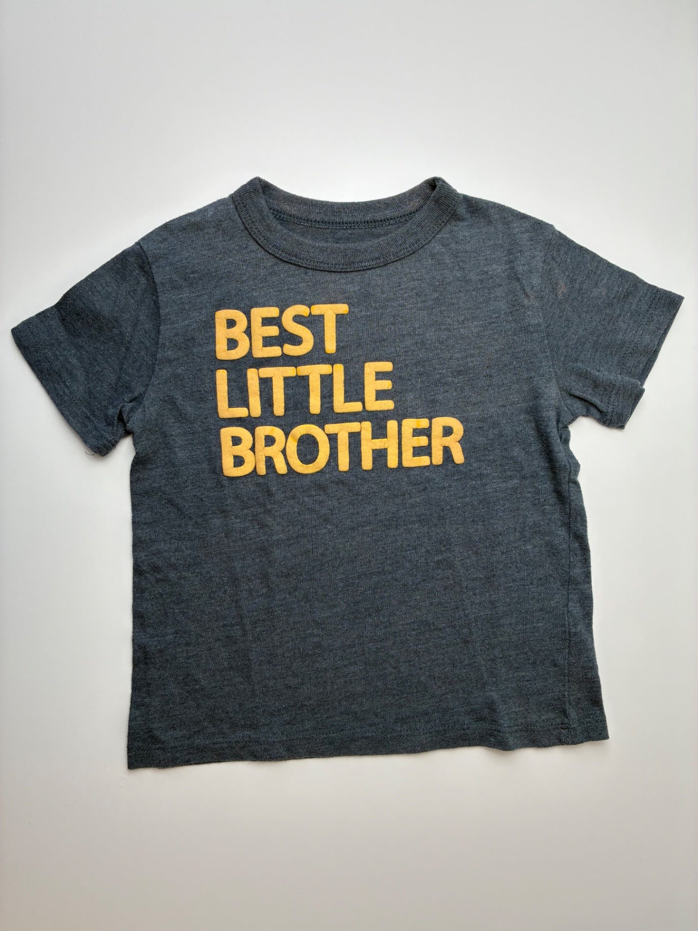 Chaser T-Shirt - Gray 'Best Little Brother' | size 5T