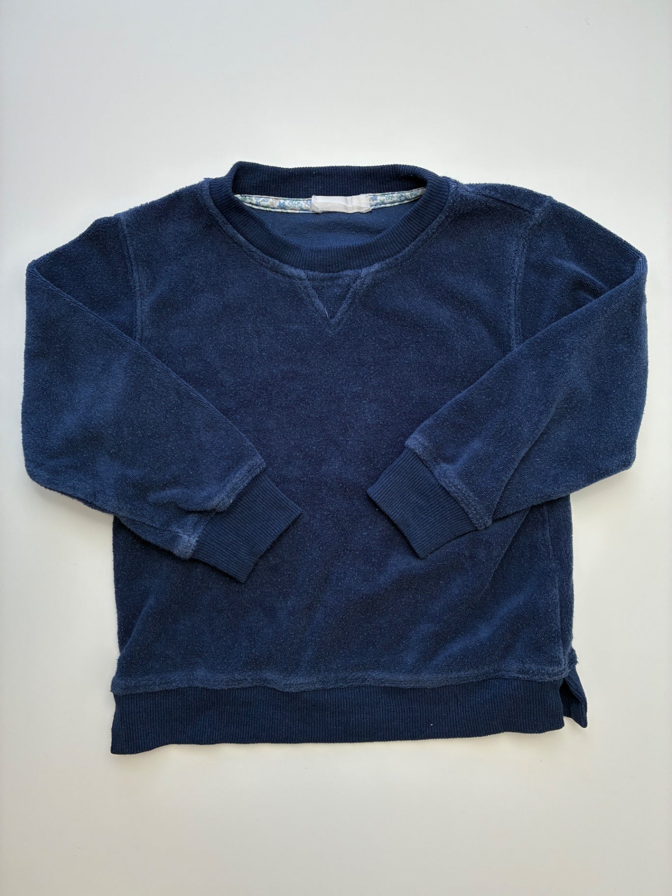 Minnow Sweatshirt - Navy Blue Terry Crewneck | size 3T/4T