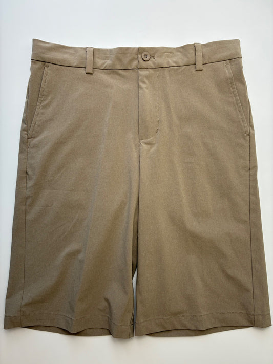 Vineyard Vines Shorts - Tan Performance | size 18