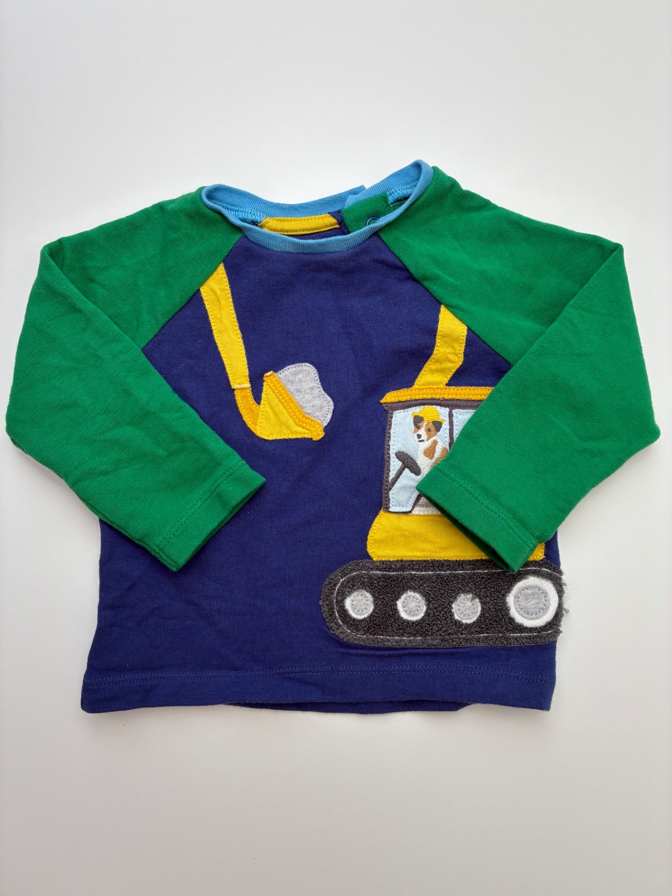 Baby Boden Long Sleeve T-Shirt - Navy Blue Excavator Raglan Sleeve | size 3 - 6 Months