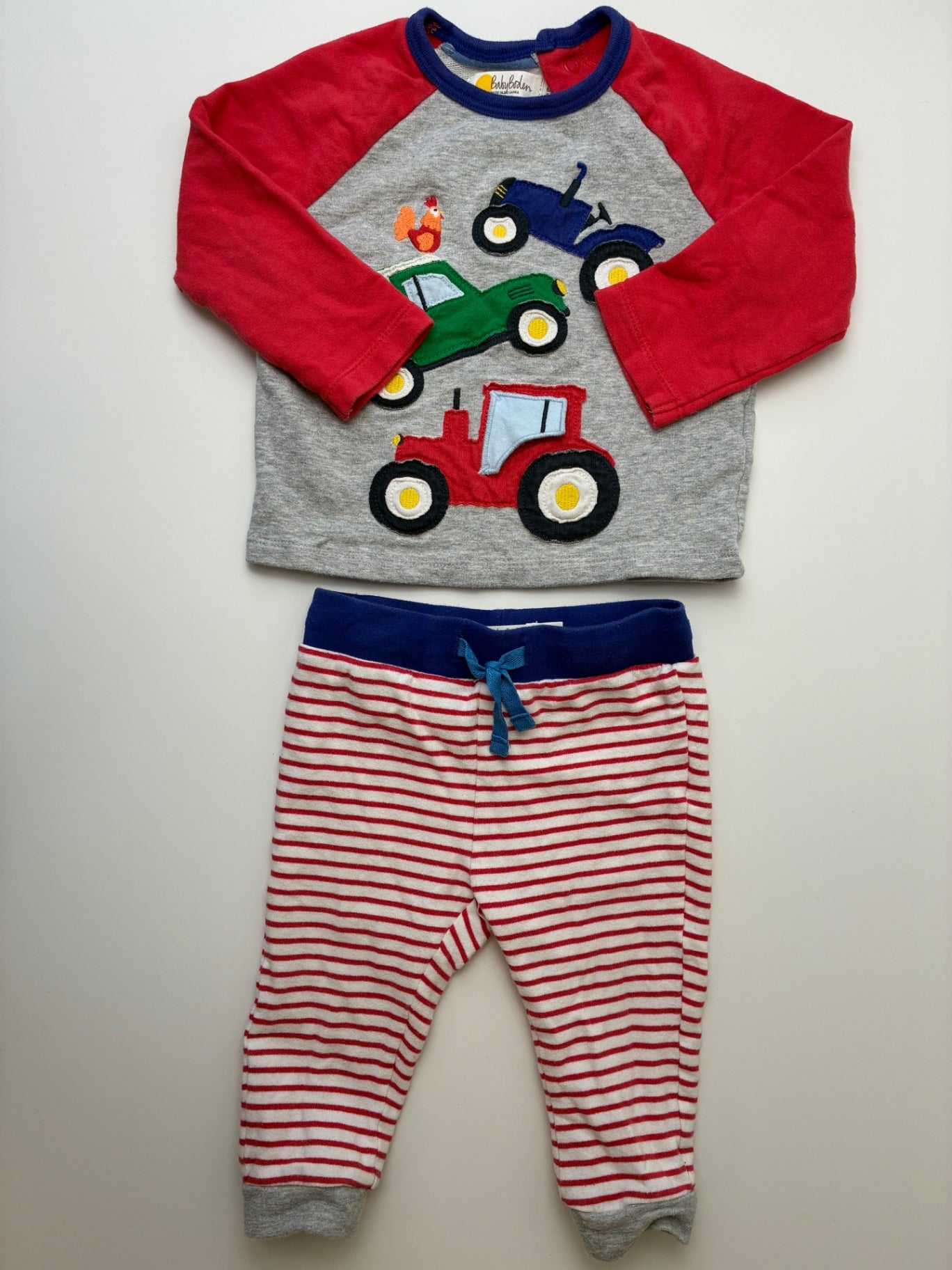 Baby Boden 2 Piece Ensemble - Red Tractor Long Sleeve + Striped Leggings | size 6 - 12 Months