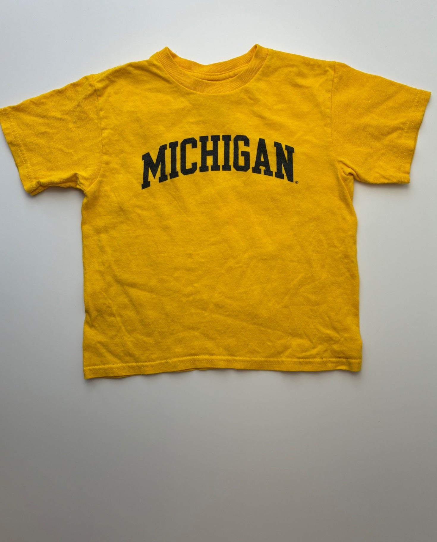 Delta Apparel T-Shirt - Yellow Michigan | size 5T