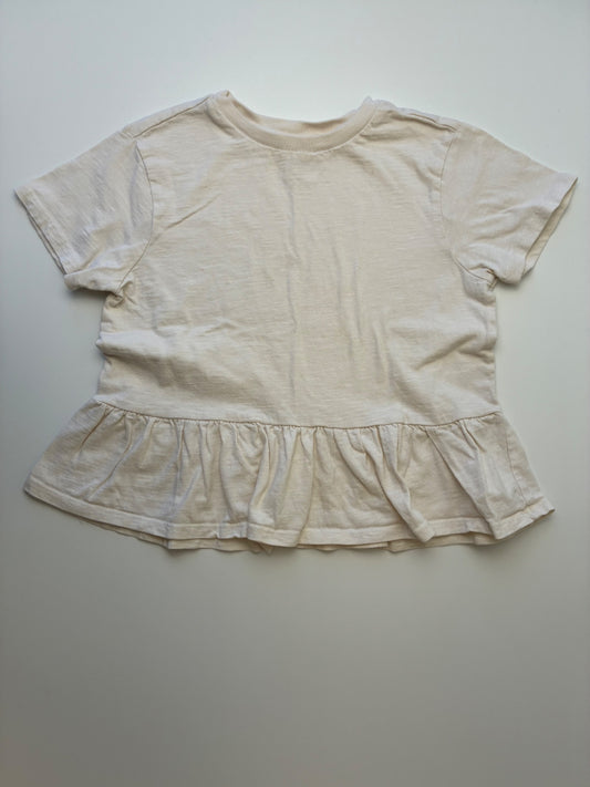 Hanna Andersson T-Shirt - Cream Relaxed Fit Peplum | size 5T