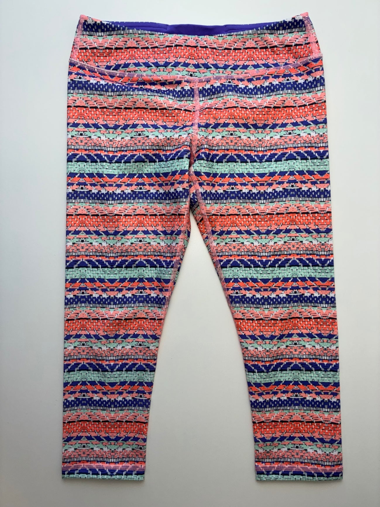 Ivivva Leggings - Multicolor Geometric Print Capri | size 12