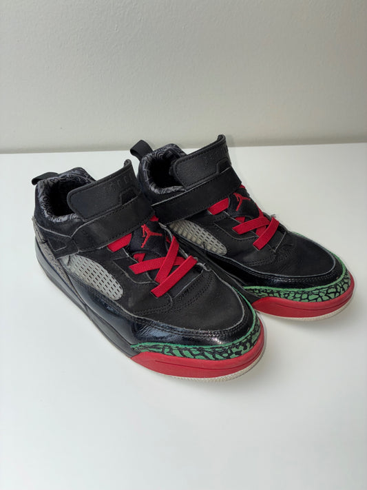 Nike Shoes - Black Jordan Spizike Low | size Shoe 3
