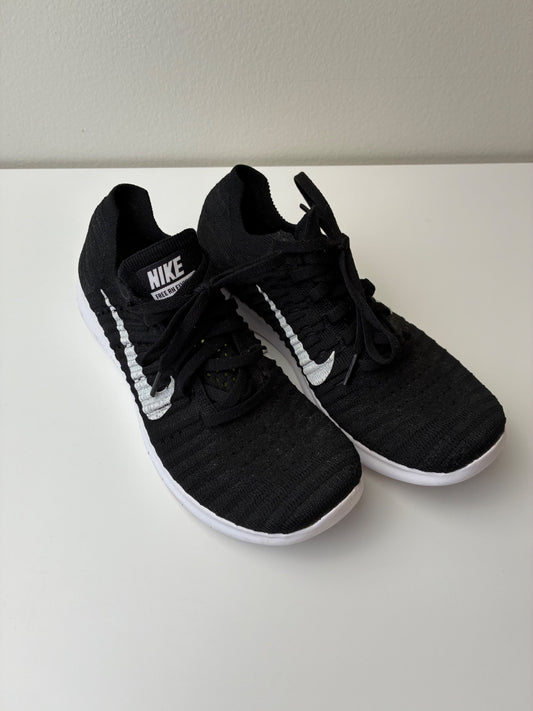 Nike Shoes - Black Free RN Flyknit | size Shoe 6.5