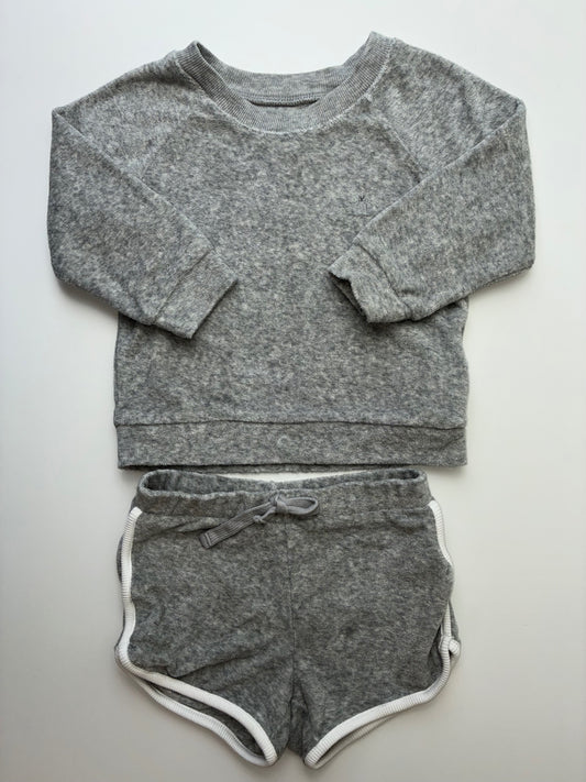 Baby Gap 2 Piece Ensemble - Gray Terry Cloth Crewneck + Shorts | size 12 - 18 Months