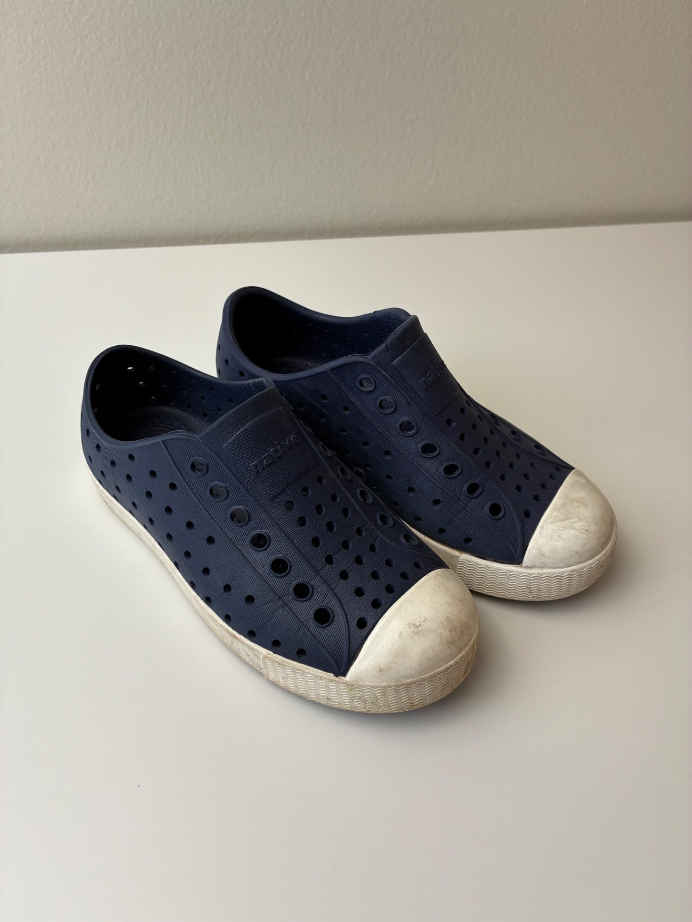 Native Shoes - Navy Blue Jefferson Sugarlite | size Shoe 12