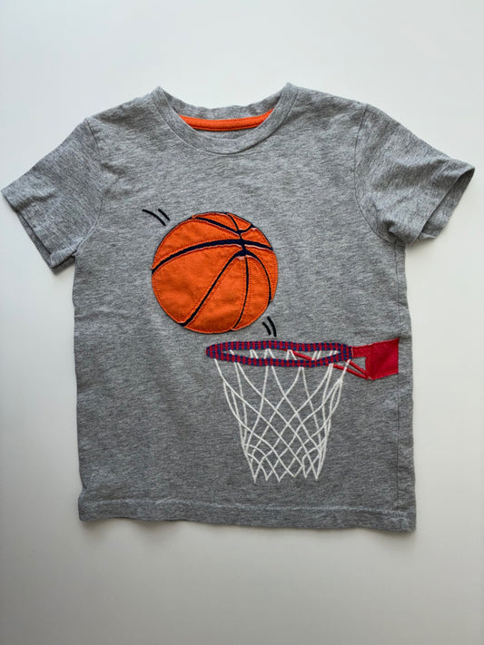 Mini Boden T-Shirt - Gray Basketball + Net | size 4T/5T