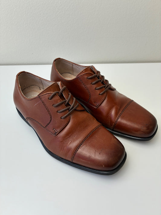 Florsheim Shoes - Brown Leather Cap Toe Oxford | size Shoe 3